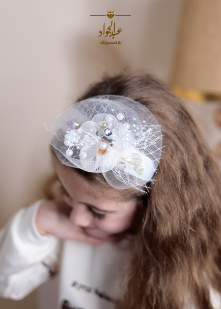 طوق اطفال مع كرستال